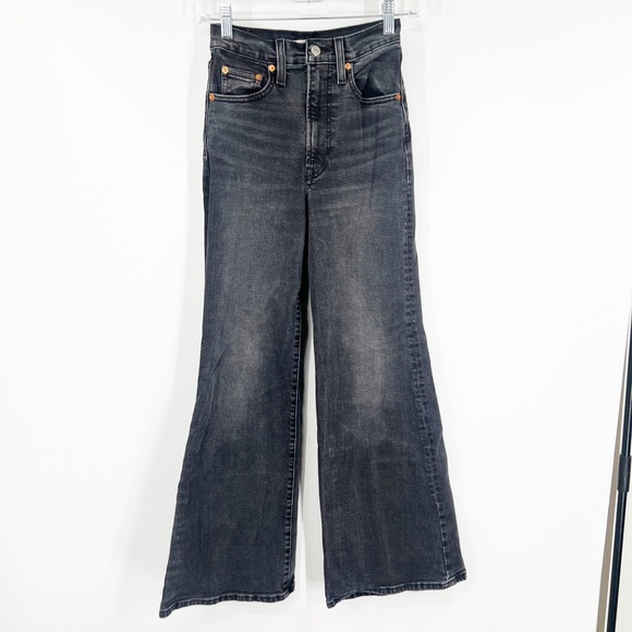Levi’s Ribcage Bell Bottom Jeans High Rise - Picture 1 of 8